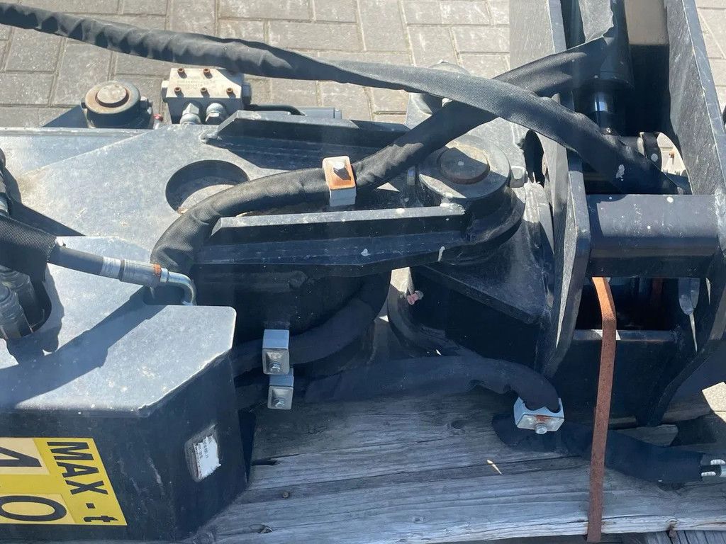 Dieci BUD7028 | CENTERING HANDLER | RIB HANDELING CLAMP | TUNNEL