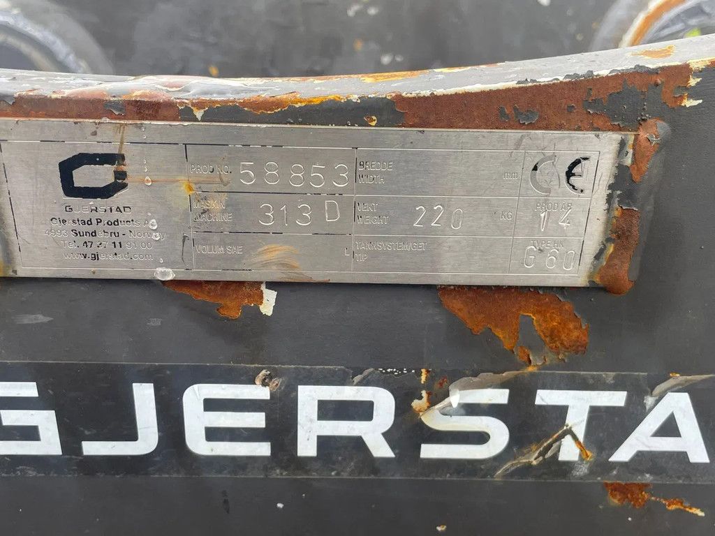 Gjerstad G60 | KM60 | S60 | HYDRAULIC QUICK COUPLER | M318F
