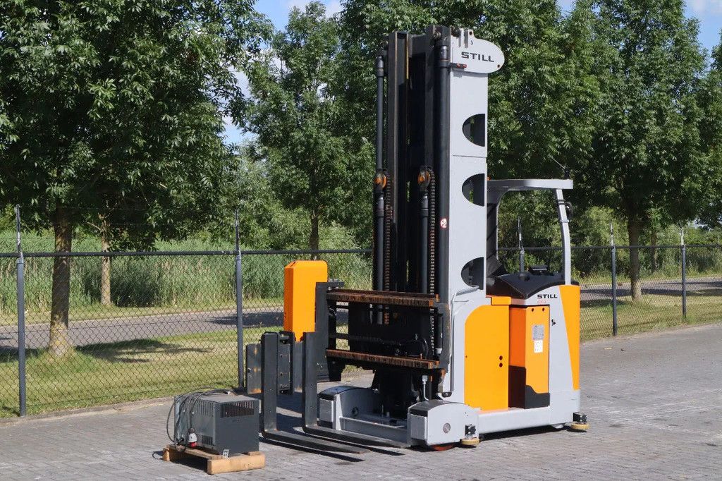 Still GX-X | REACHTRUCK | ROTATING FORKS | 4.5 METER | TRIPLEX