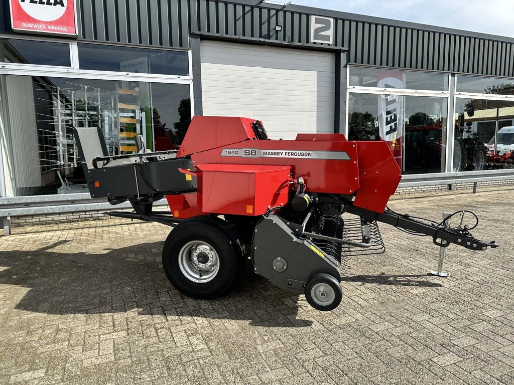 Massey Ferguson 1840