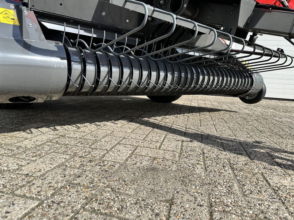 Massey Ferguson 1840