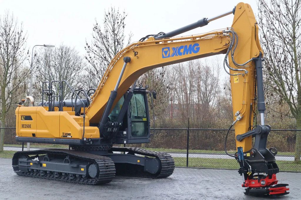 XCMG XE260E | ROTOTILT R8 | CE | CUMMINS STAGE V | FULL OPTION