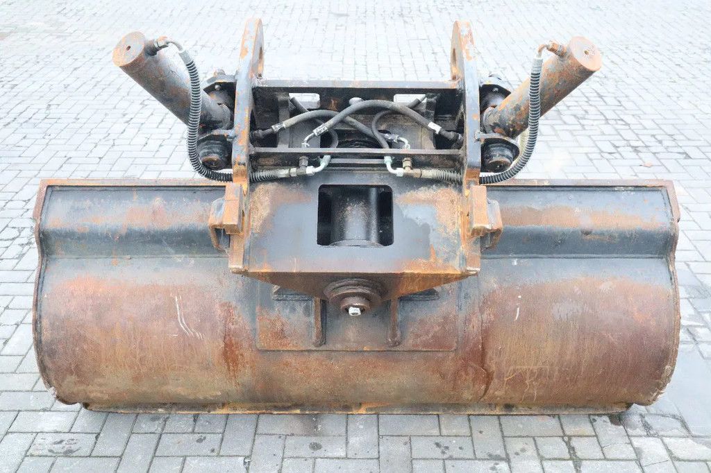 Onbekend CW30 | TILT BUCKET | TILT SCHAUFEL | KANTELBAK