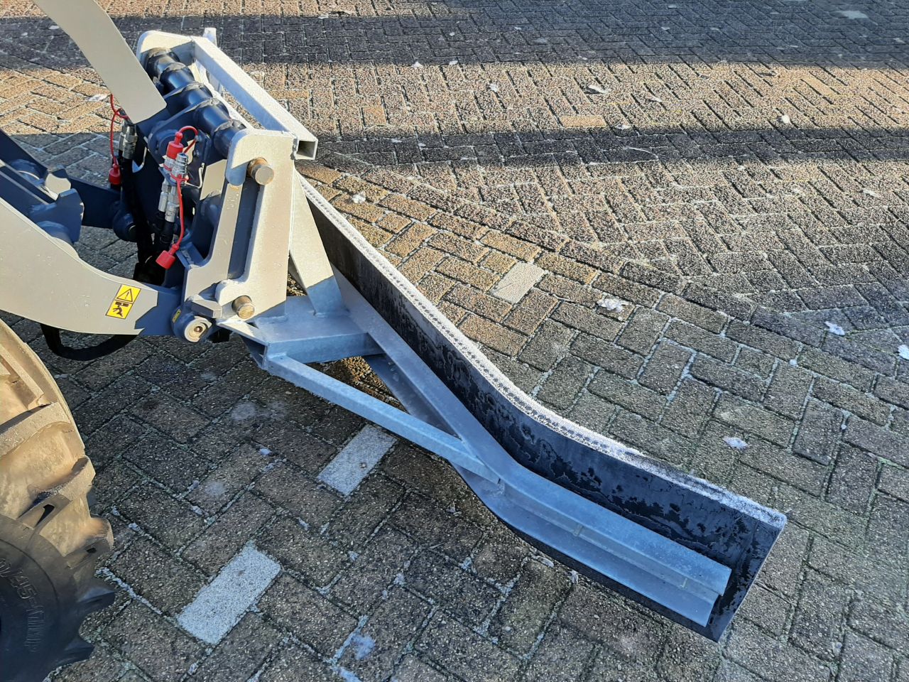 Rubberschuif, mest / sneeuwschuif GiANT aansluiting 2,60m