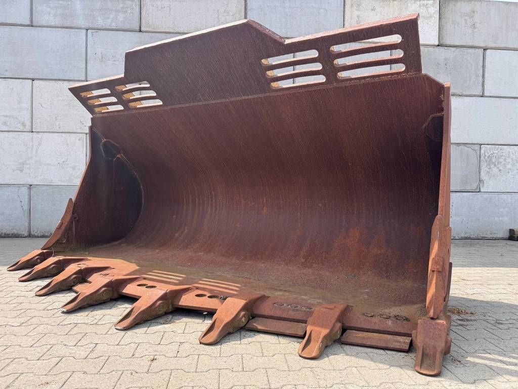 CAT 980K-M Rock Bucket