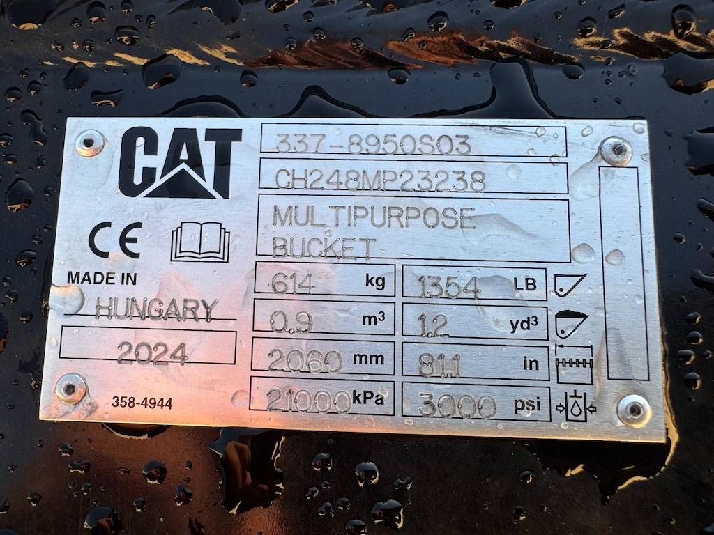 CAT 906 - 908 Multipurpose Bucket