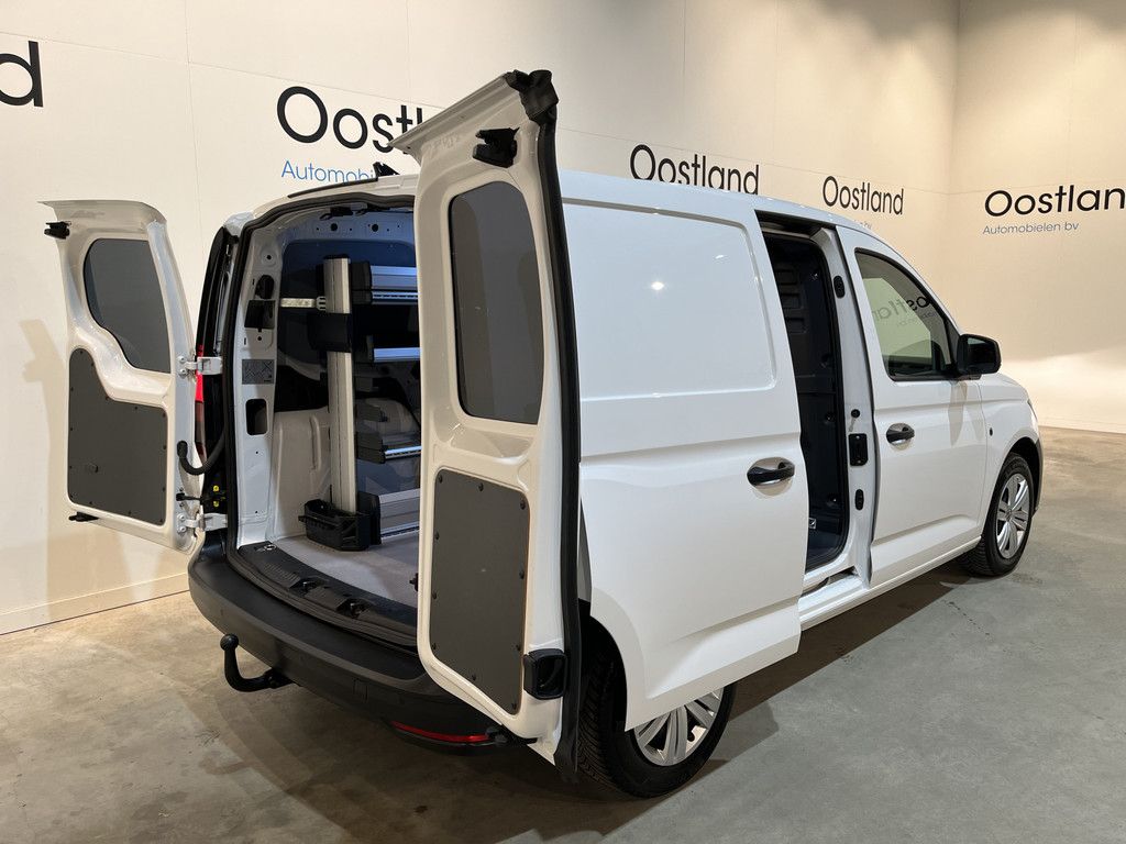 Volkswagen Caddy Cargo 2.0 TDI Comfort 123 PK Automaat / Servicebus / Sortimo Inrichting / Euro 6 / Airco / Cruise Control / Trekhaak / PDC / 59.000 KM !!