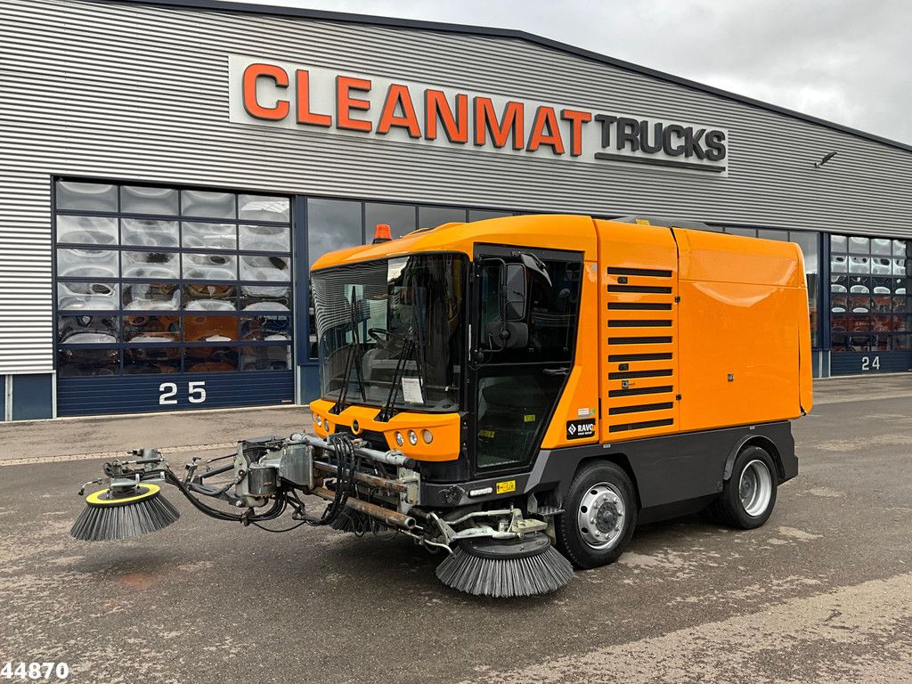 Ravo 540 with 3-rd brush