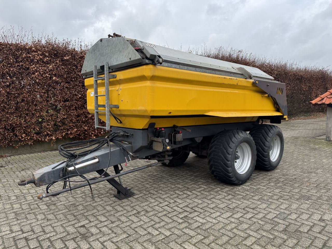 Mulder 12 ton met kleppen en gestuurd !