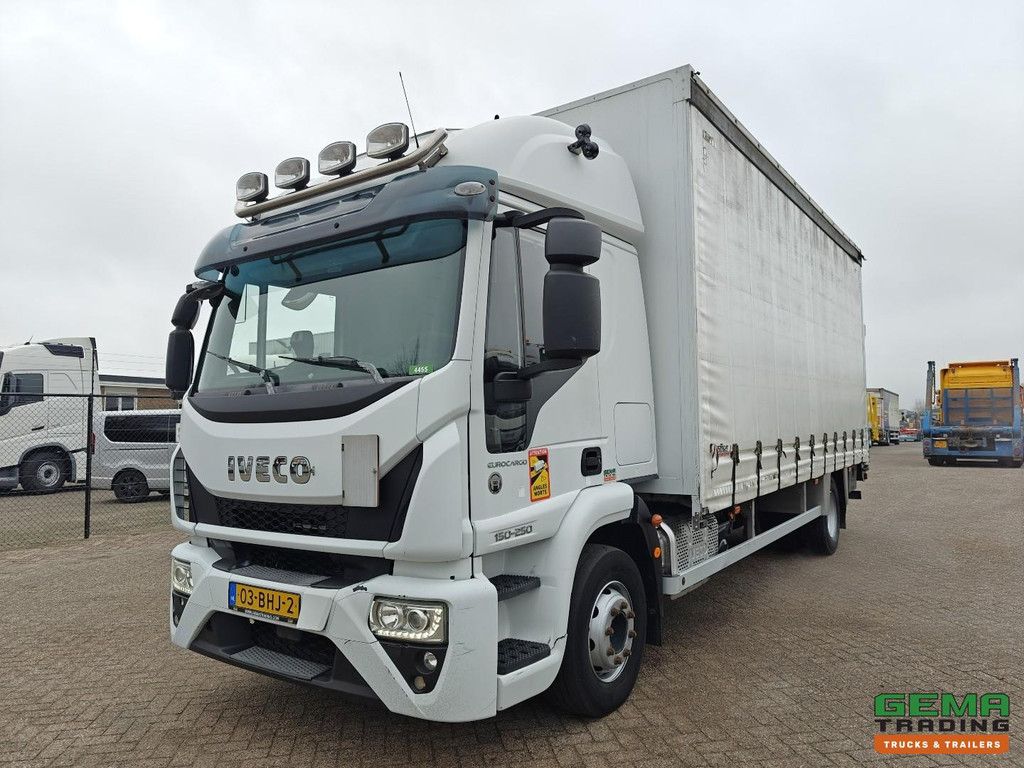 Iveco Eurocargo 150-250 4x2 Sleeper Cab Euro6A - Sliding tarpaulin 6.4 + Tail lift 2000kg - Sliding roof