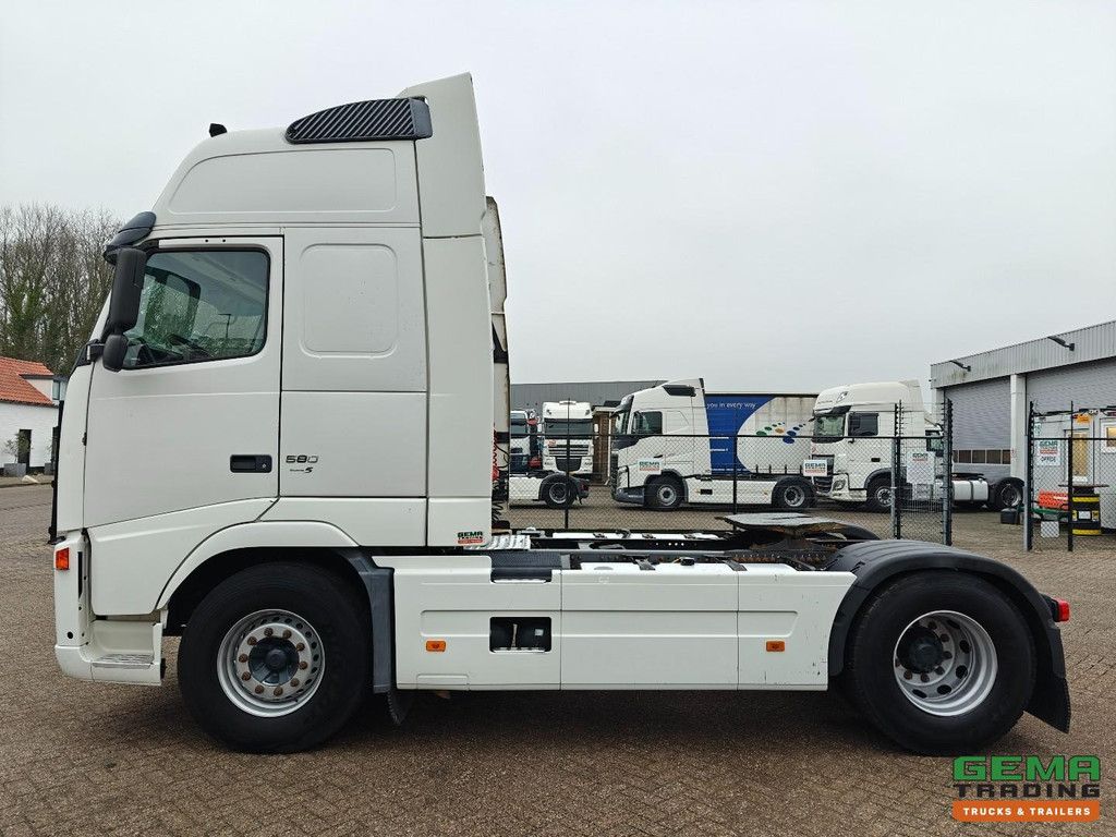 Volvo FH480 4x2 Globetrotter Euro 5 – Schaltgetriebe – Doppeltanks – Standklimaanlage – Belgien