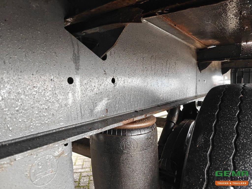 Krone SD 3-achsiger BPW – Offene Ladefläche – Scheibenbremsen – Moffett-Anschluss – TÜV bis 04/2026