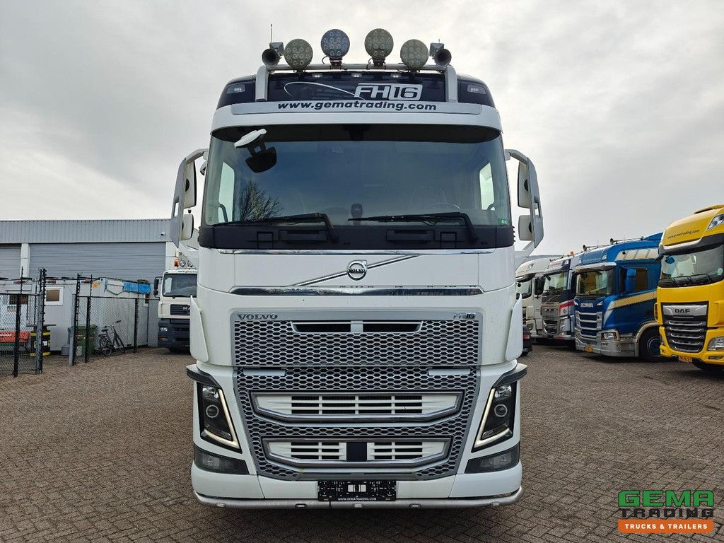 Volvo FH650 FH16 6x4 Globetrotter XL Euro 6 – Vollklimatisiert – Kühl-/Gefrierkombination 8,4 m + Thermo King – Standklimaanlage – Schaukelstuhl