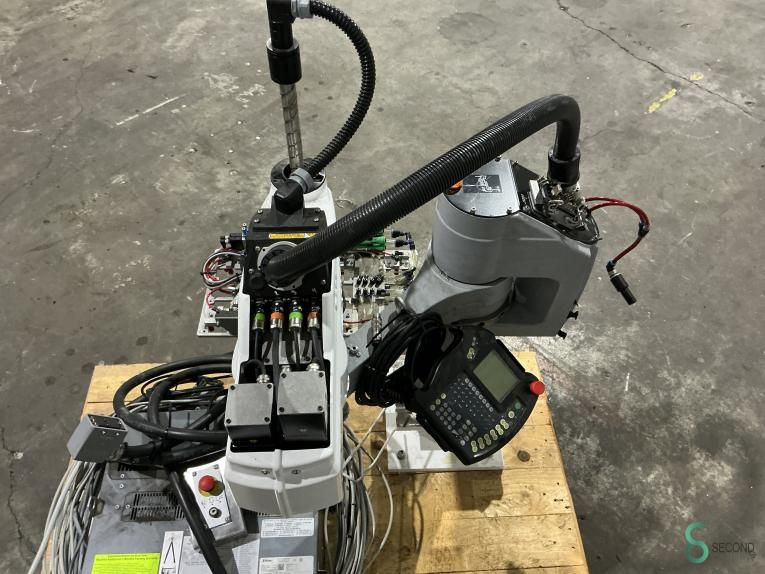 Robots Staubli TS80 - CS8C 2017