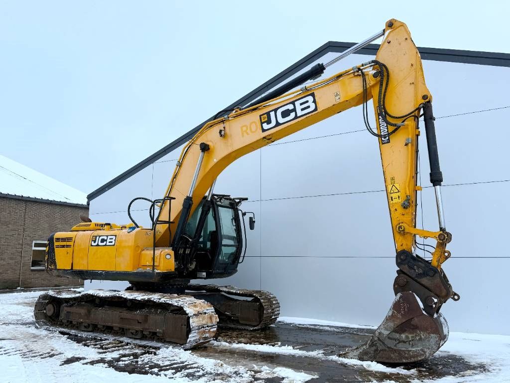 JCB JS220LC - Hammer Lines / Quick Coupler / Camera