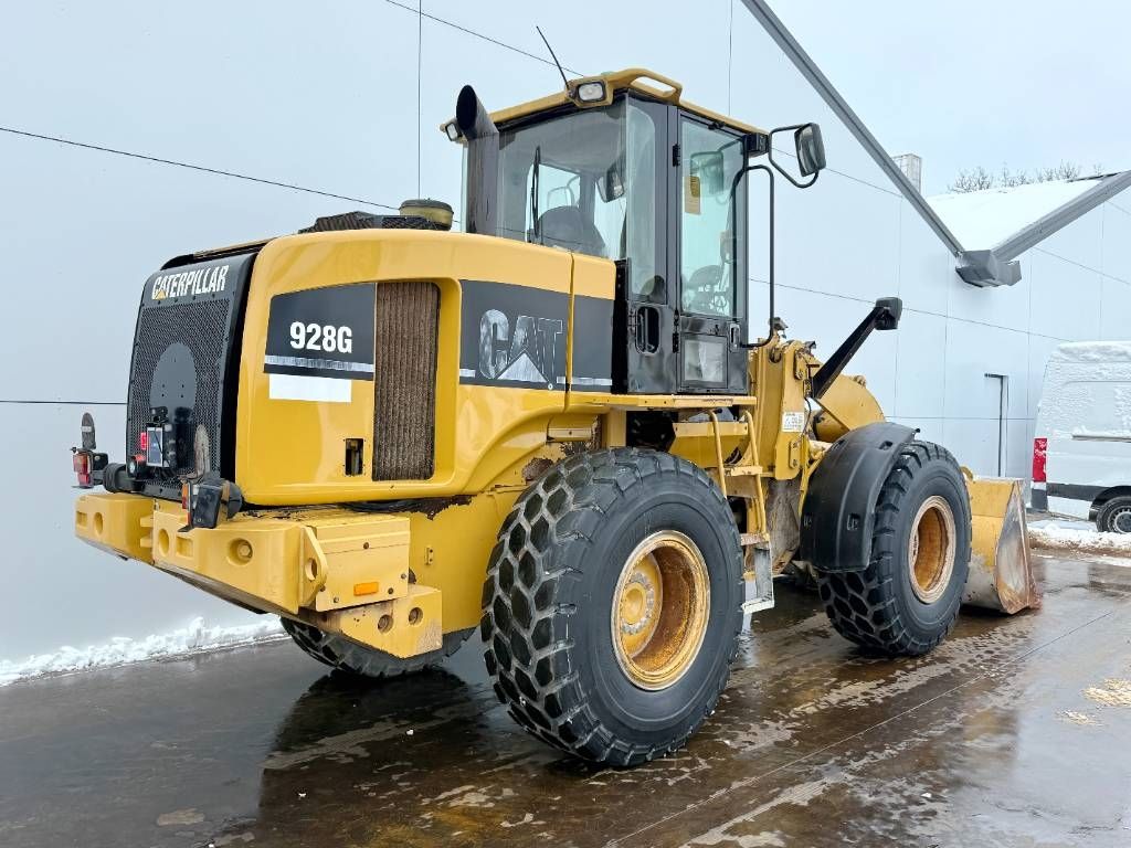 CAT 928G - Automatic Greasing / Weight System