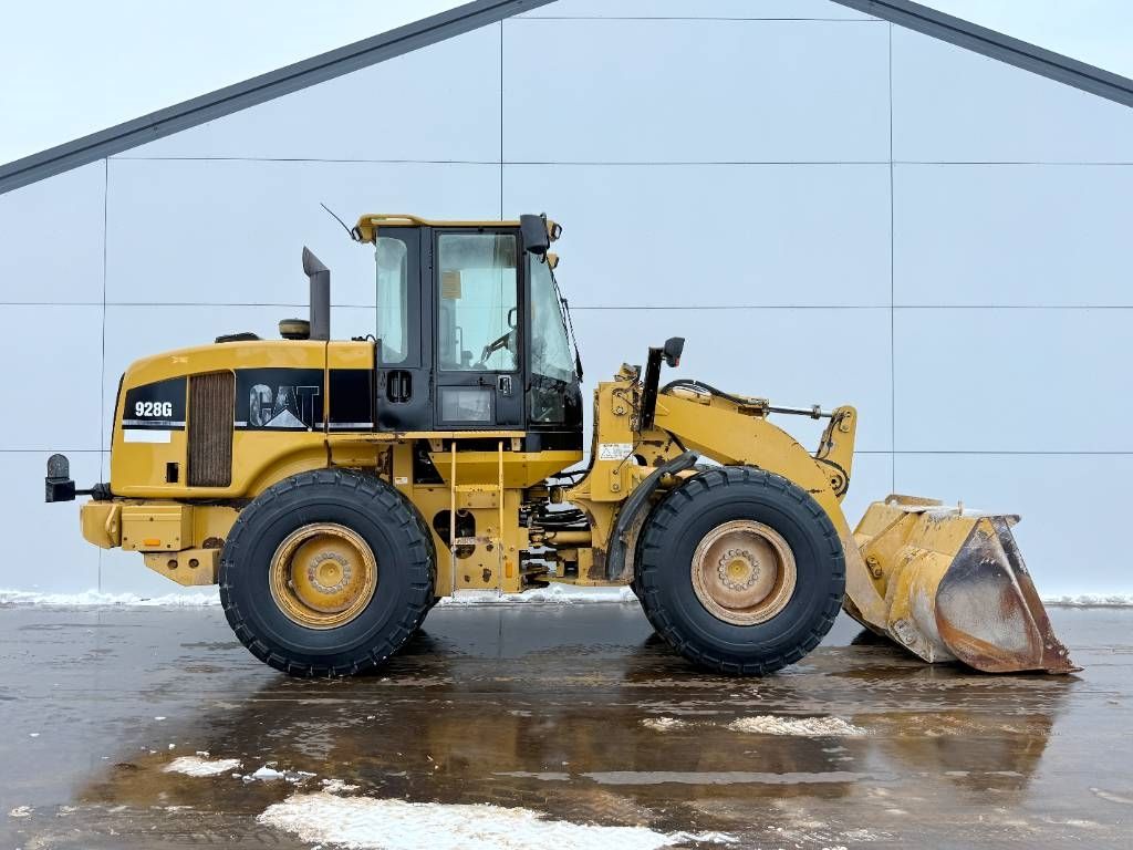 CAT 928G - Automatic Greasing / Weight System