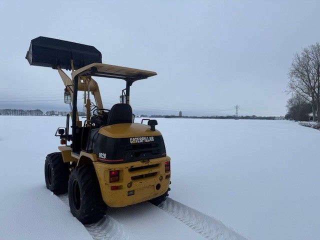 Caterpillar 902B Wiellader