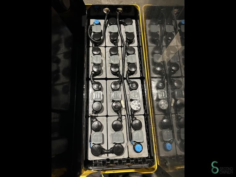 Stackers Electric Papro CS1550