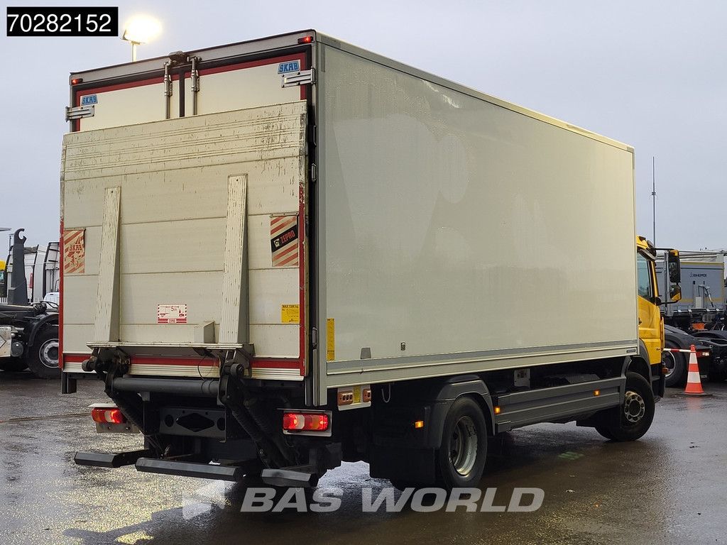 Mercedes Atego Atego 1524 4X2 15tonner Thermo king T-1200R 1500kg Ladebordwand Euro 6