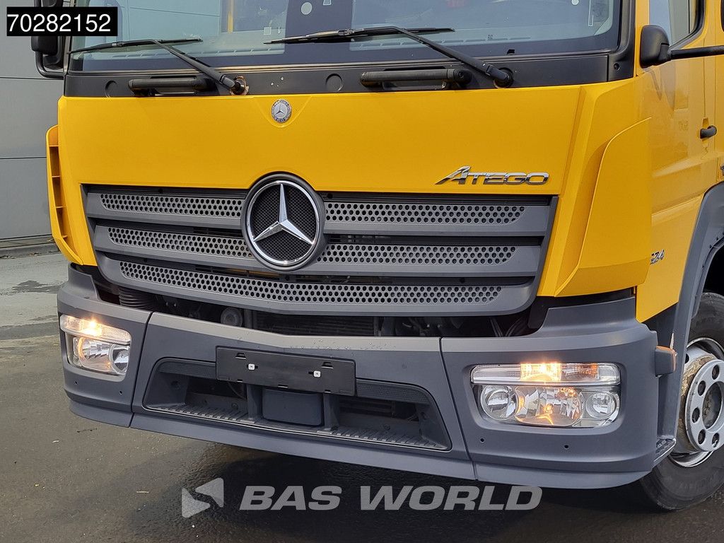 Mercedes Atego Atego 1524 4X2 15tonner Thermo king T-1200R 1500kg Ladebordwand Euro 6