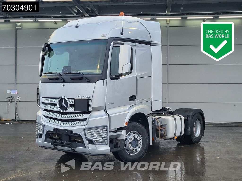 Mercedes Actros 1843 4X2 StreamSpace ADR