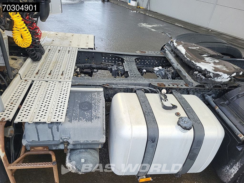 Mercedes Actros 1843 4X2 StreamSpace ADR