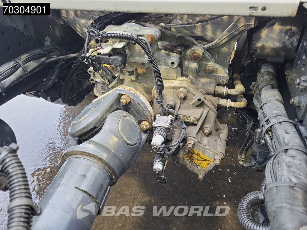 Mercedes Actros 1843 4X2 StreamSpace ADR