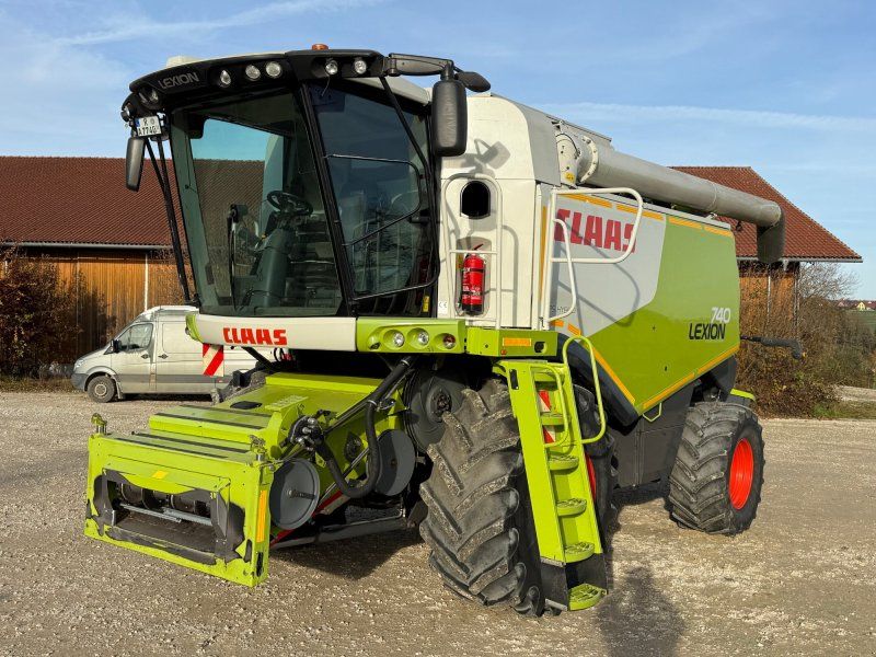 Claas Lexion 740
