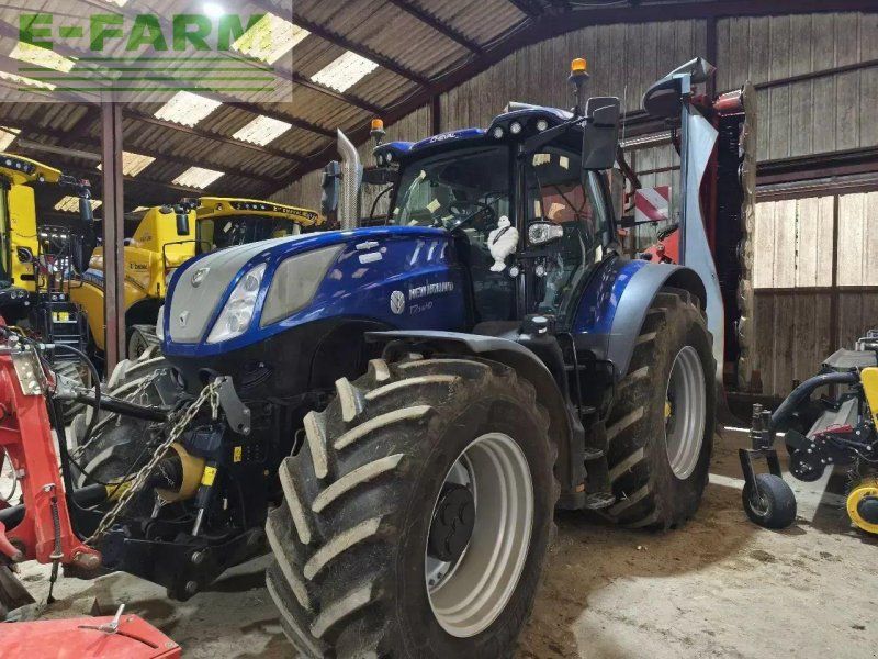 New Holland t7.315 hd