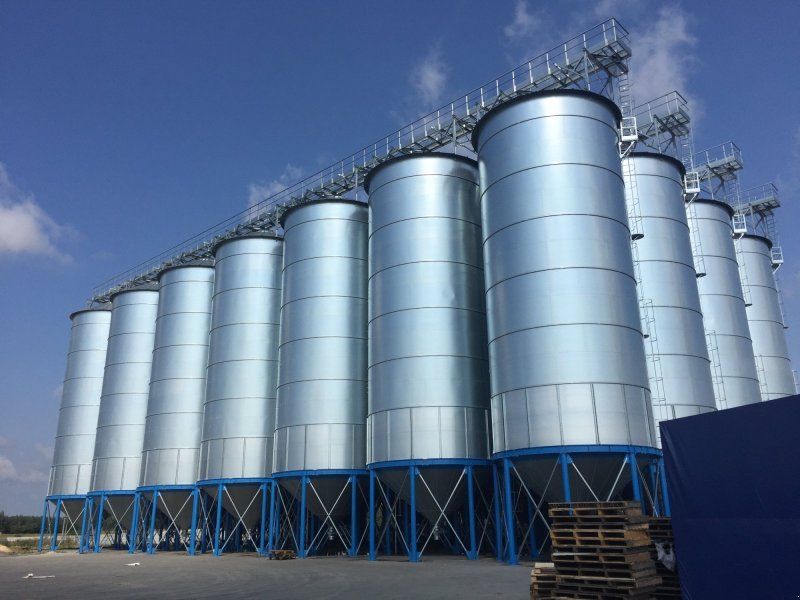 Glattwand-s mit Trichterauslass