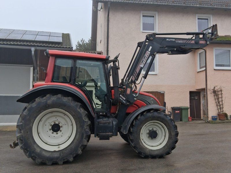 Valtra N142 D