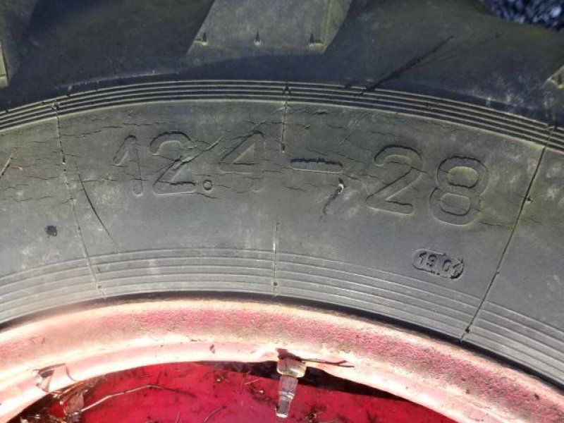 M&W Rad bzw. Felgen 10 x 28