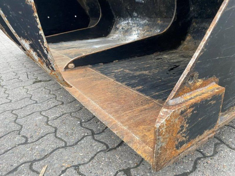 Kock & Sohn SILAGEGREIFSCHAUFEL GS2400 XL JCB