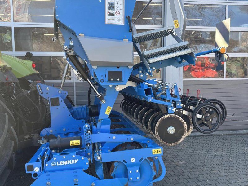 Lemken ZIRKON 8/300 + Saphir 10 ISOBUS