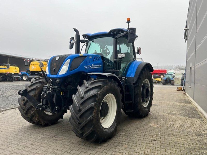New Holland T 7.300 AC