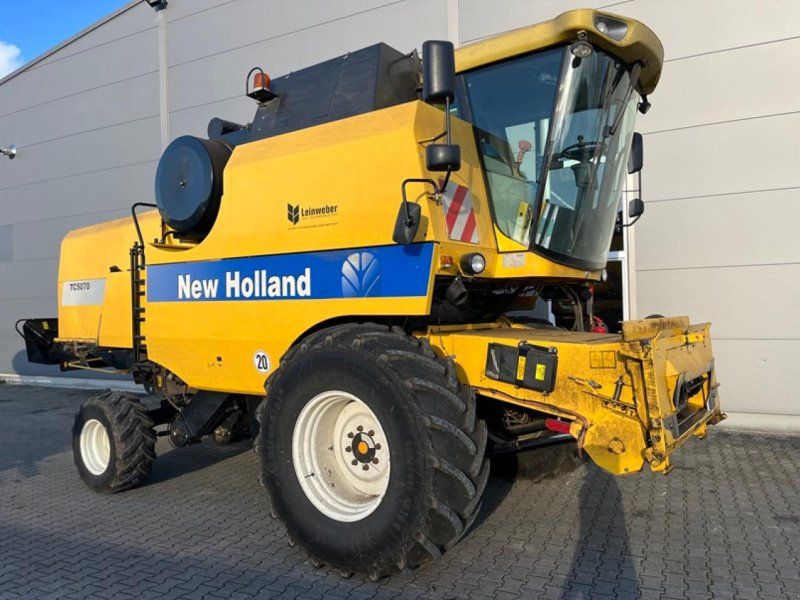New Holland TC 5070