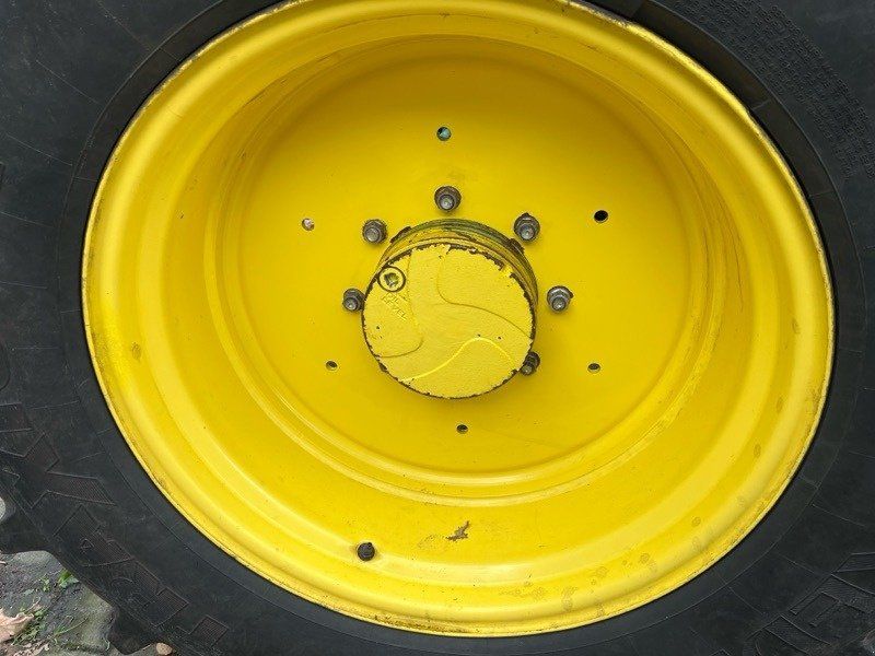 Vredestein 420/70R28