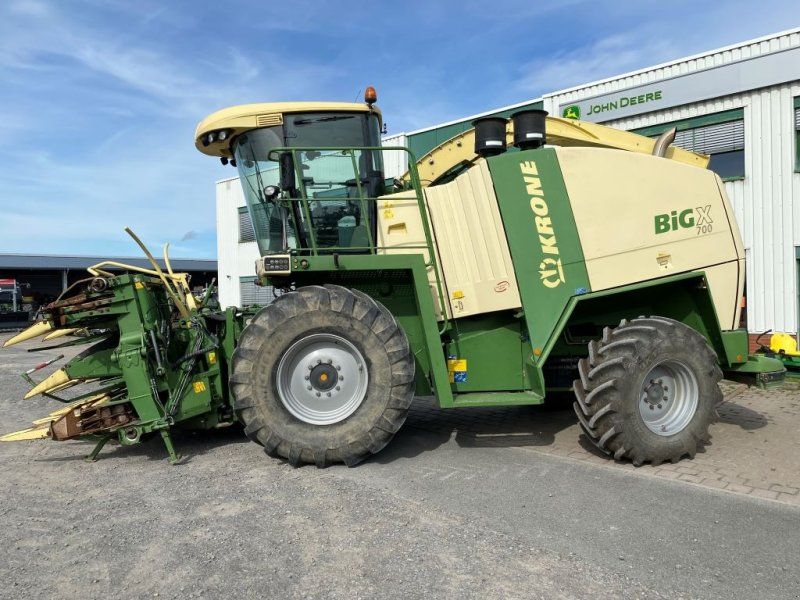 Krone Big X700