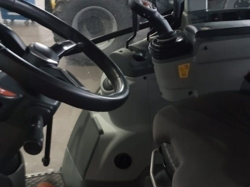 Claas Arion 420 Panoramic