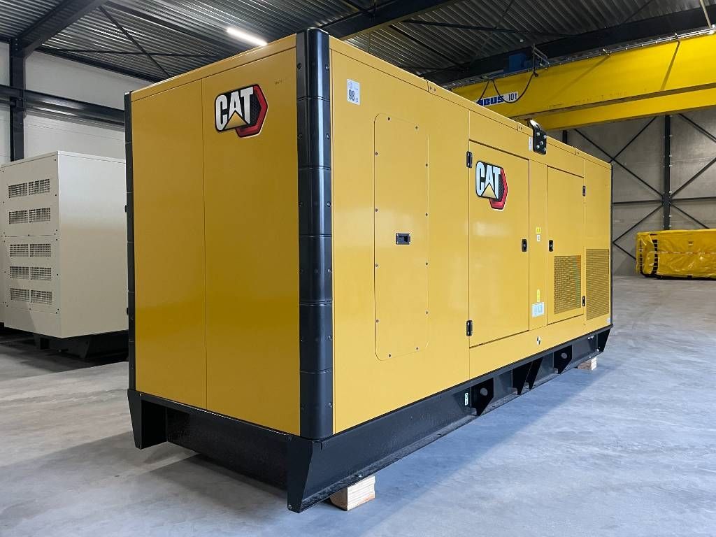CAT DE550E0 - C15 - 550 kVA Generator - DPX-18027