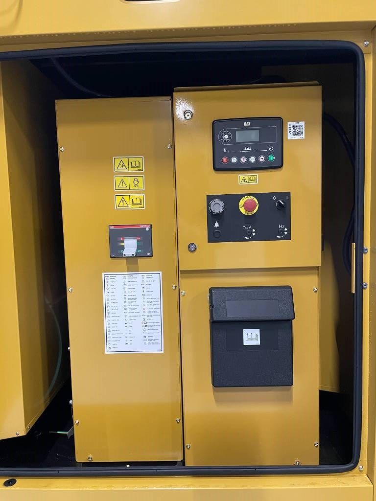 CAT DE550E0 - C15 - 550 kVA Generator - DPX-18027