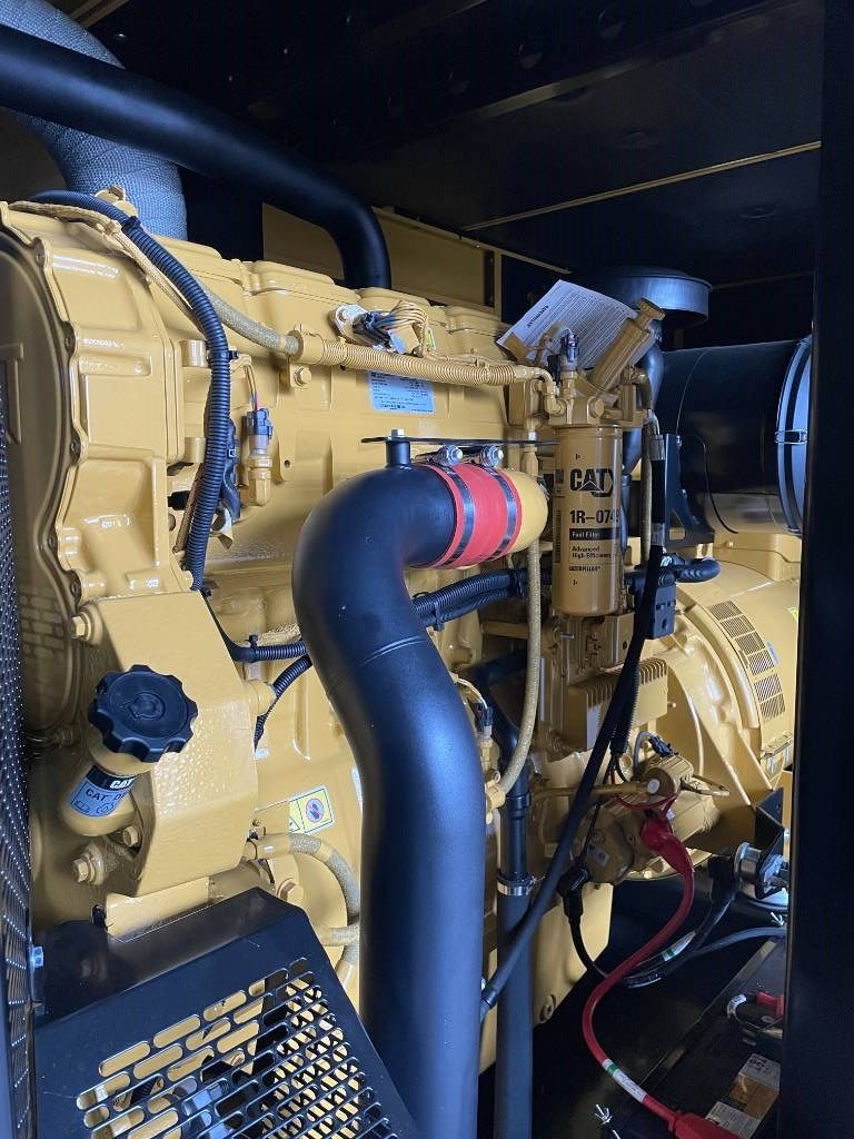 CAT DE550E0 - C15 - 550 kVA Generator - DPX-18027