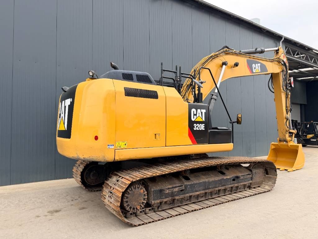 CAT 320E L