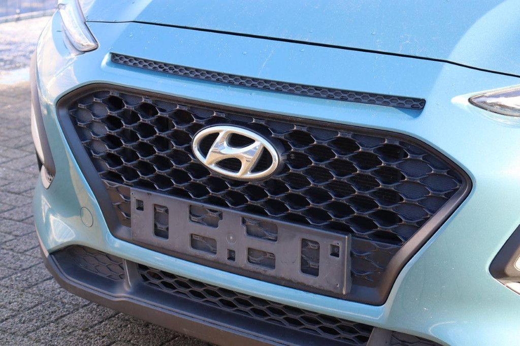 SUV Hyundai Kona Petrol 120hp 2019