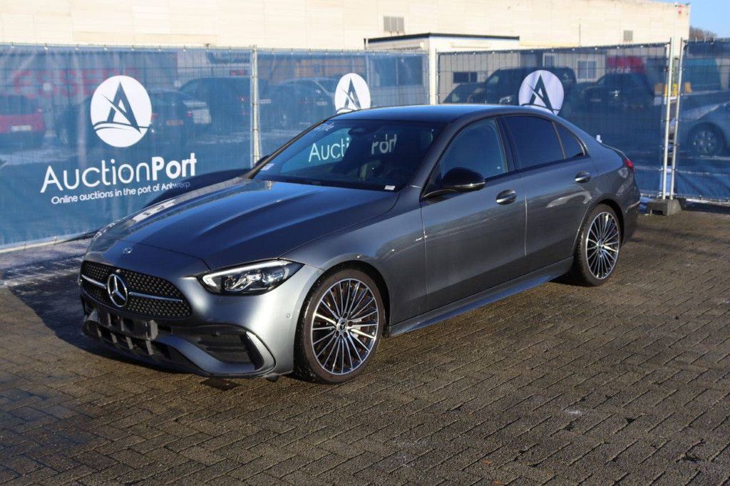 Pkw Mercedes-Benz C180 Benzin 170 PS 2022 (Margin)