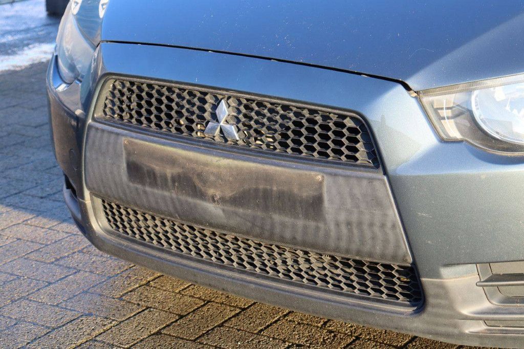 Personenauto Mitsubishi Colt Benzine 95pk 2011 (Marge)