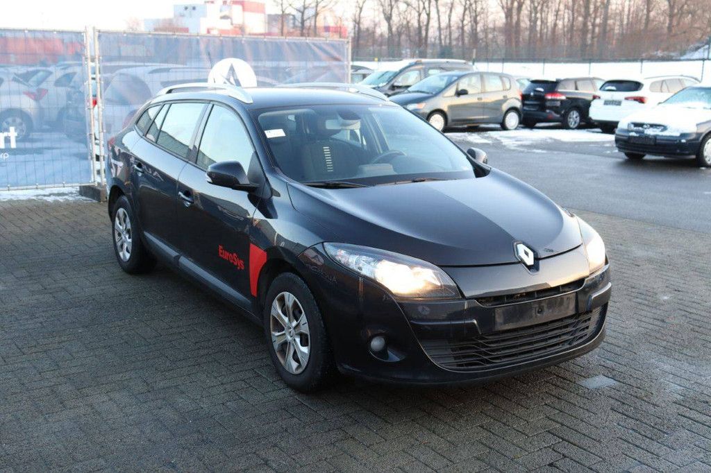 Pkw Renault Mégane dCi Diesel 90 PS 2012 (Margin)