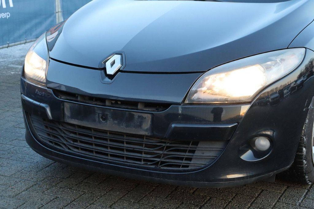 Pkw Renault Mégane dCi Diesel 90 PS 2012 (Margin)