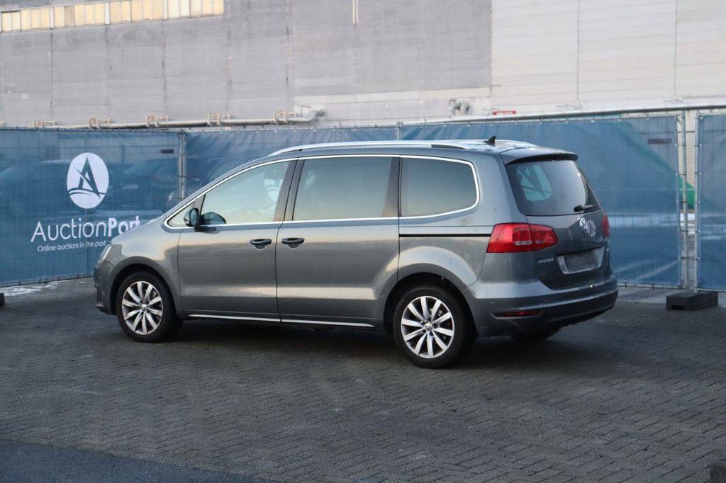 Pkw Volkswagen Sharan 2.0 TDI Diesel 140 PS 2015 (Margin)